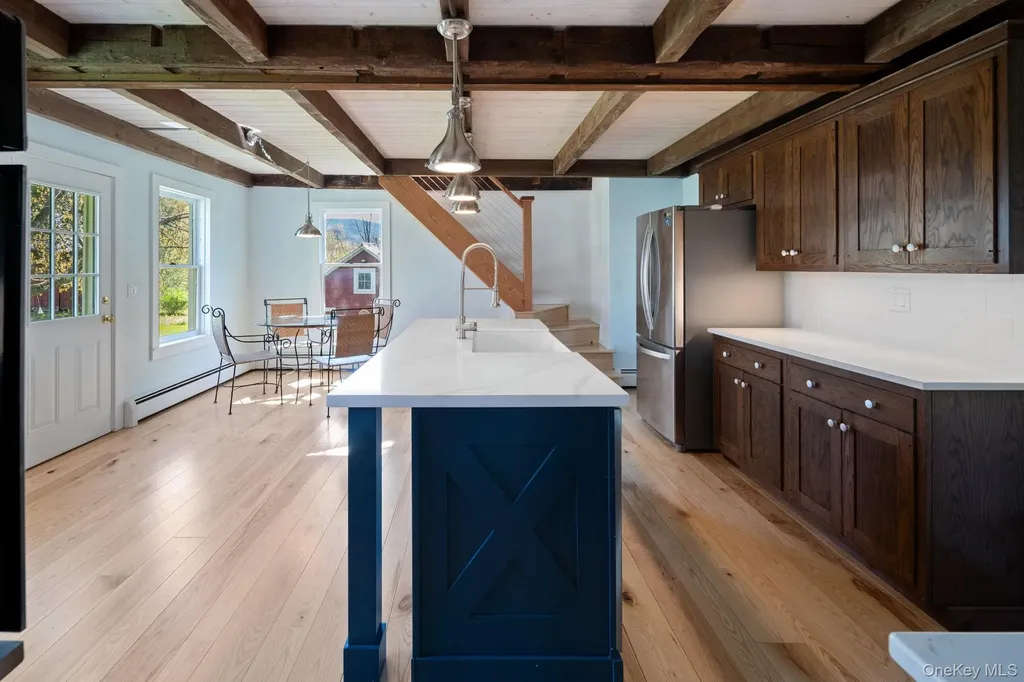 259 Main Street Call Listing Agent NY 12122