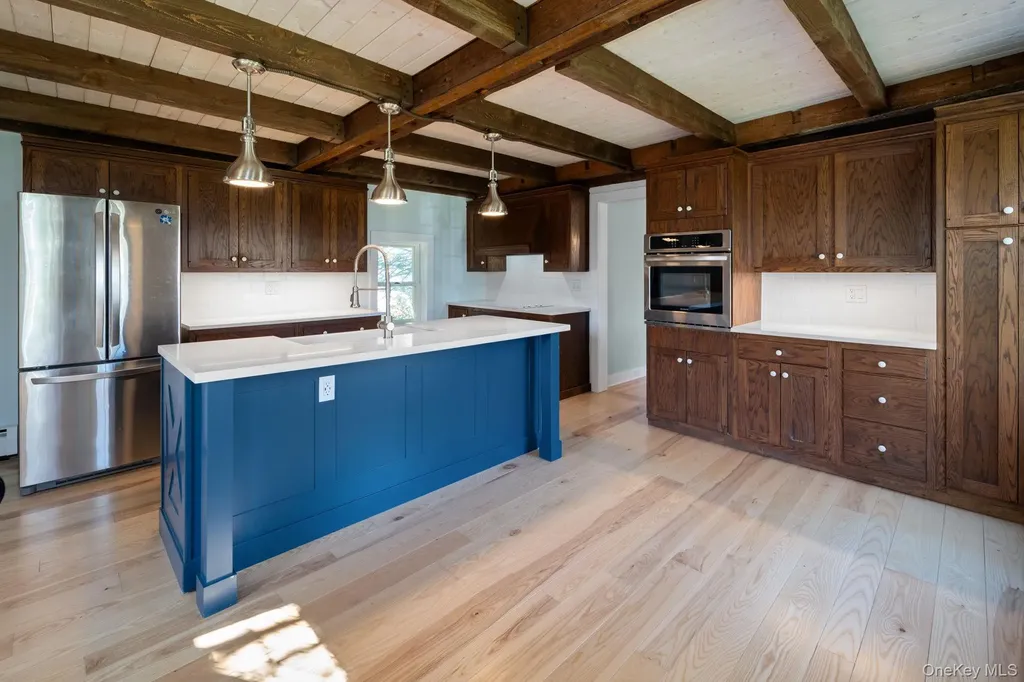 259 Main Street Call Listing Agent NY 12122