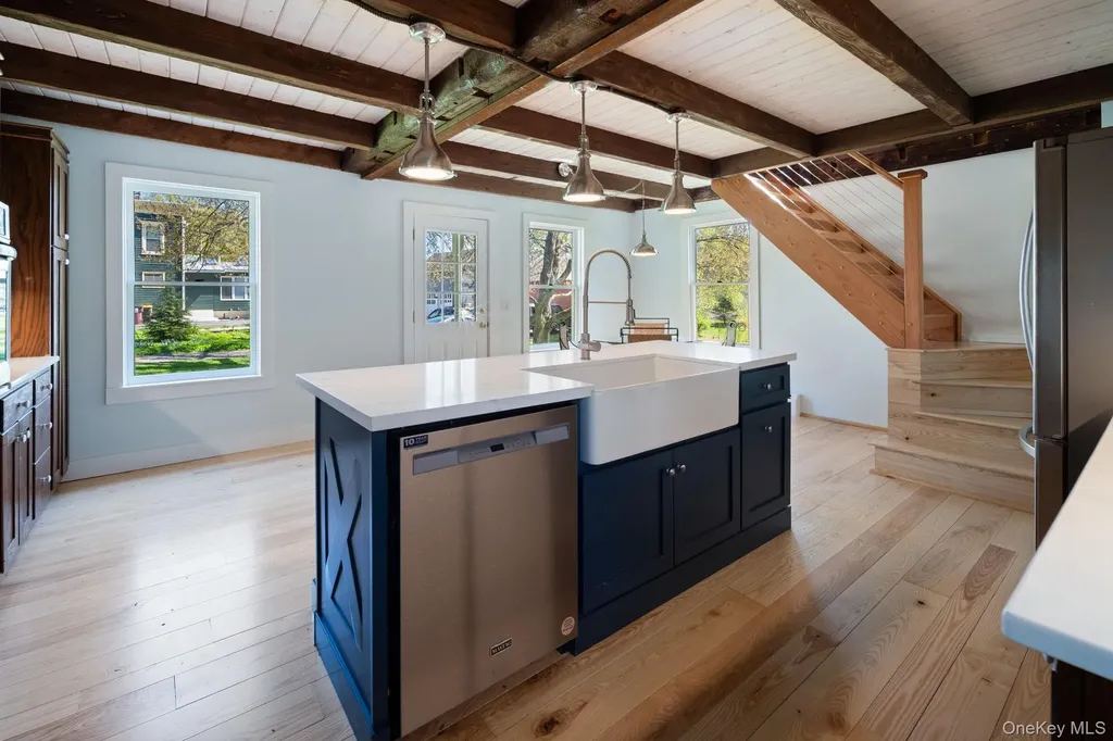 259 Main Street Call Listing Agent NY 12122