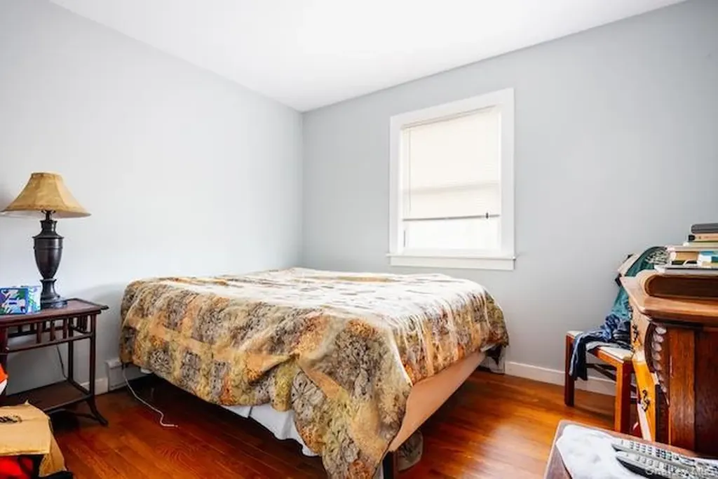 148 Wavecrest Drive Mastic Beach NY 11951