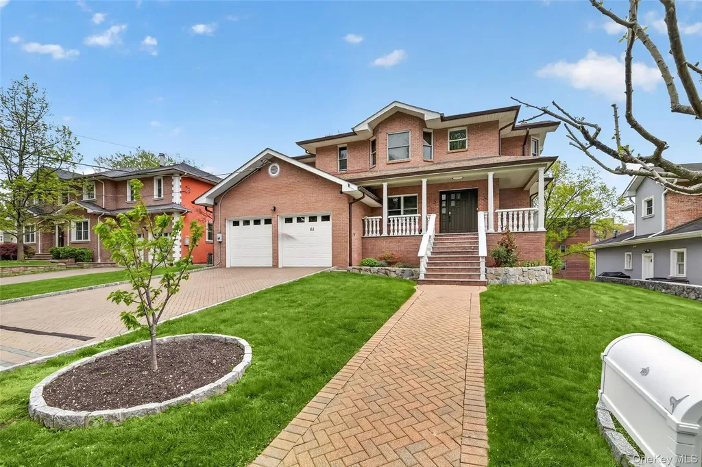 65 Wildway Bronxville NY 10708