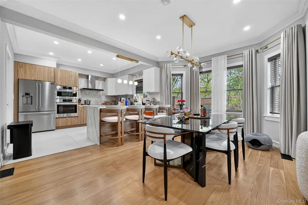 65 Wildway Bronxville NY 10708