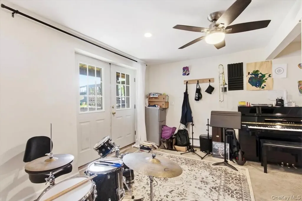 18 Barrett Place Beacon NY 12508