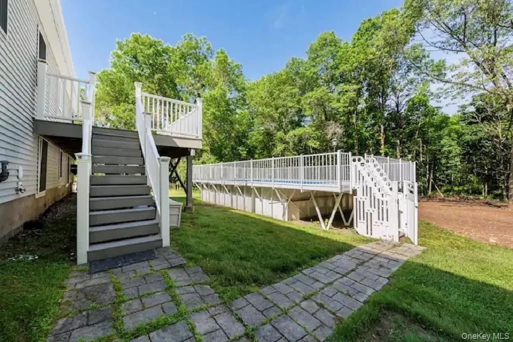 2398 State Route 207 Campbell Hall NY 10916