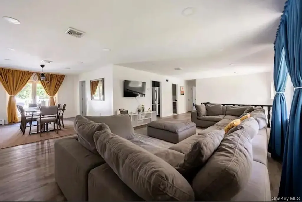 2398 State Route 207 Campbell Hall NY 10916