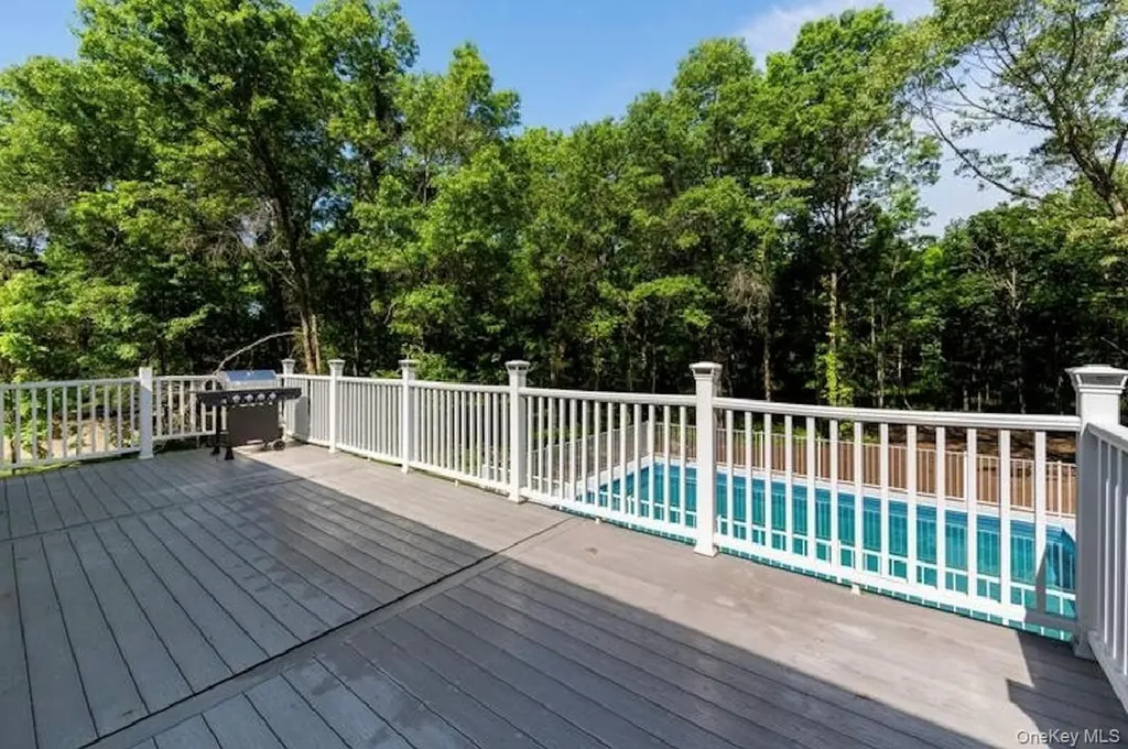 2398 State Route 207 Campbell Hall NY 10916