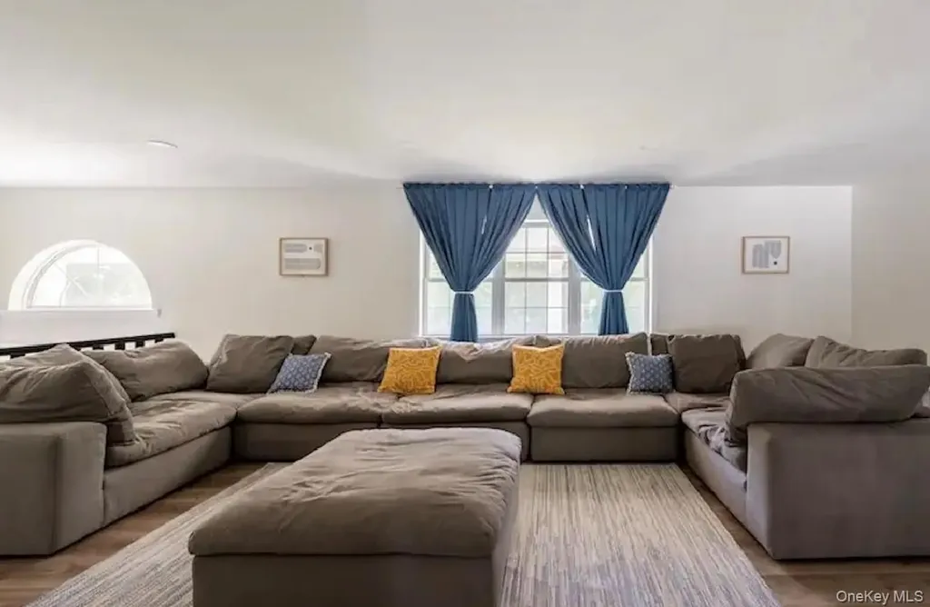 2398 State Route 207 Campbell Hall NY 10916