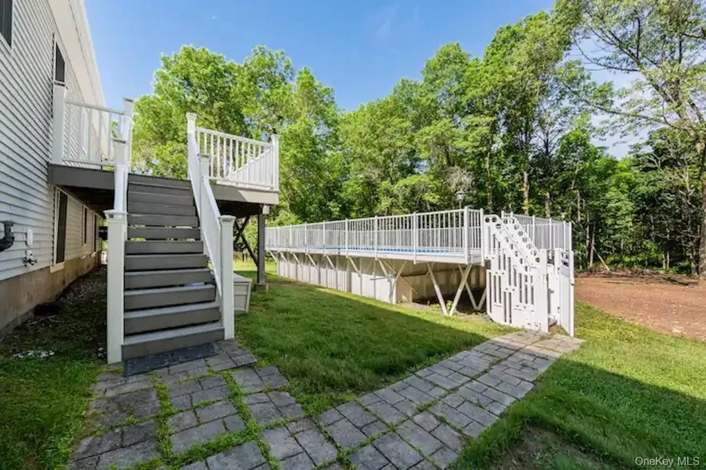 2398 State Route 207 Campbell Hall NY 10916