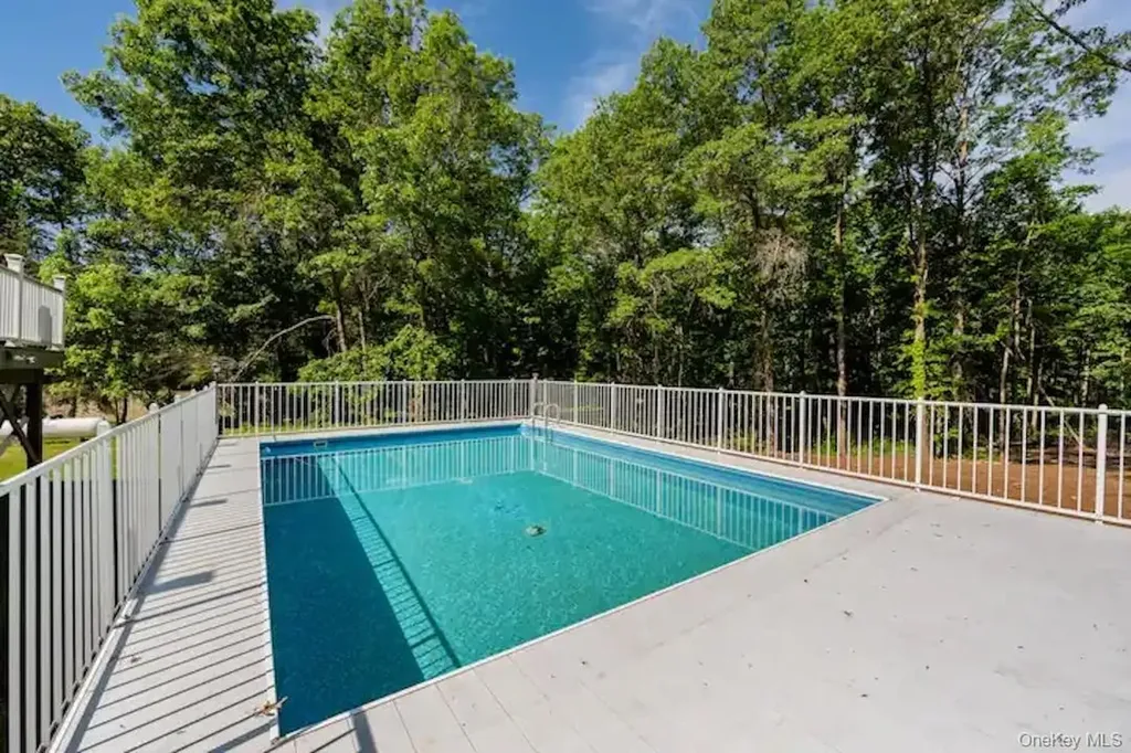 2398 State Route 207 Campbell Hall NY 10916
