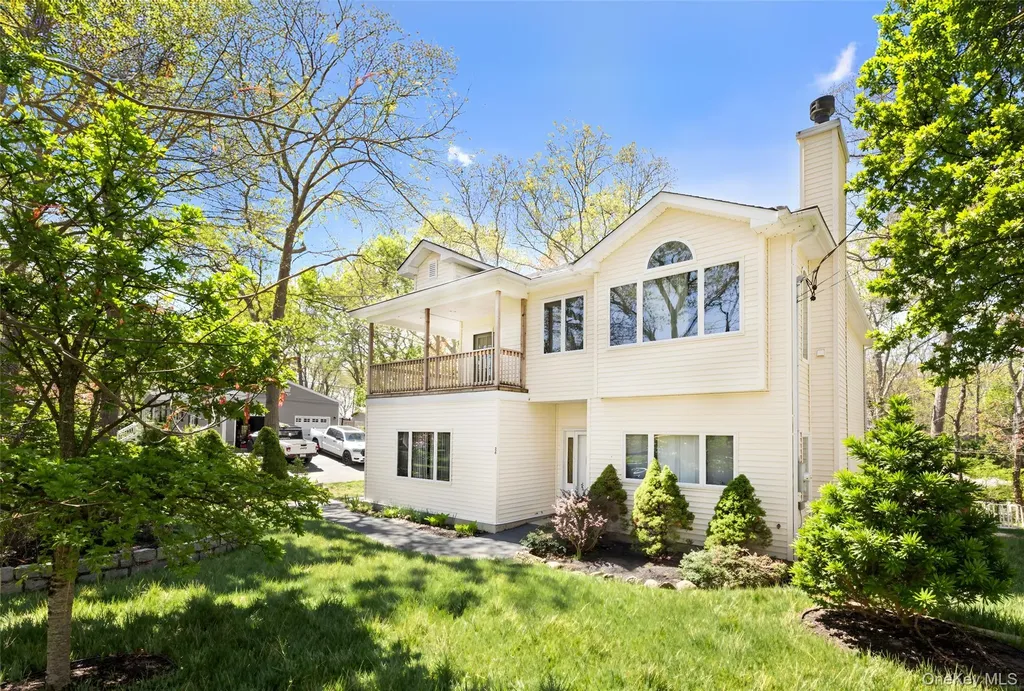 26 19th Street Wading River NY 11792