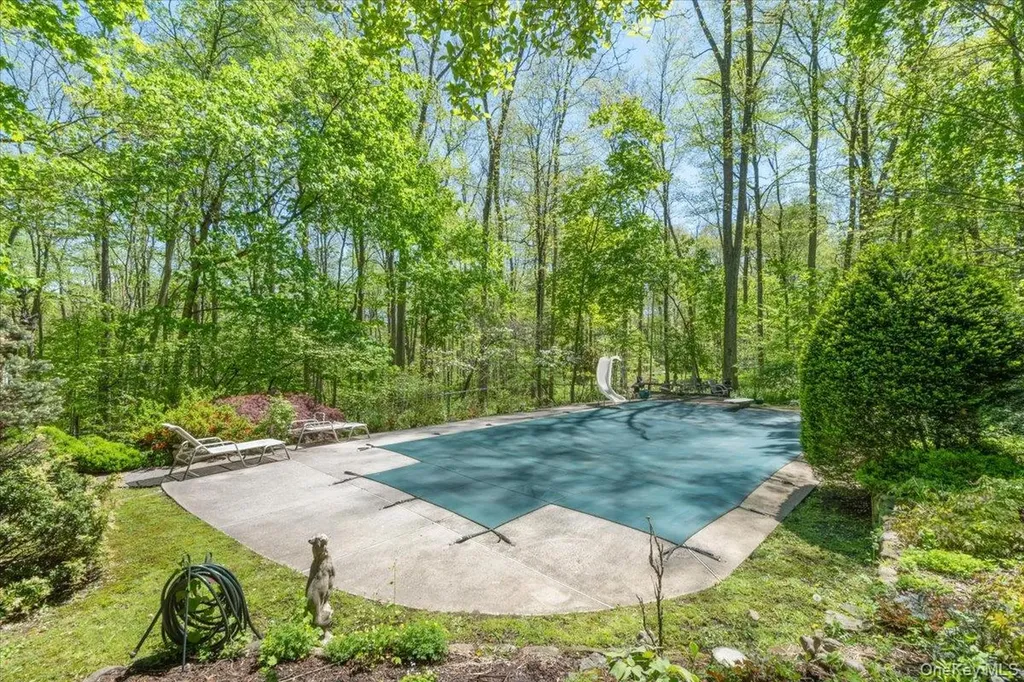 7 Palma Road Somers NY 10589