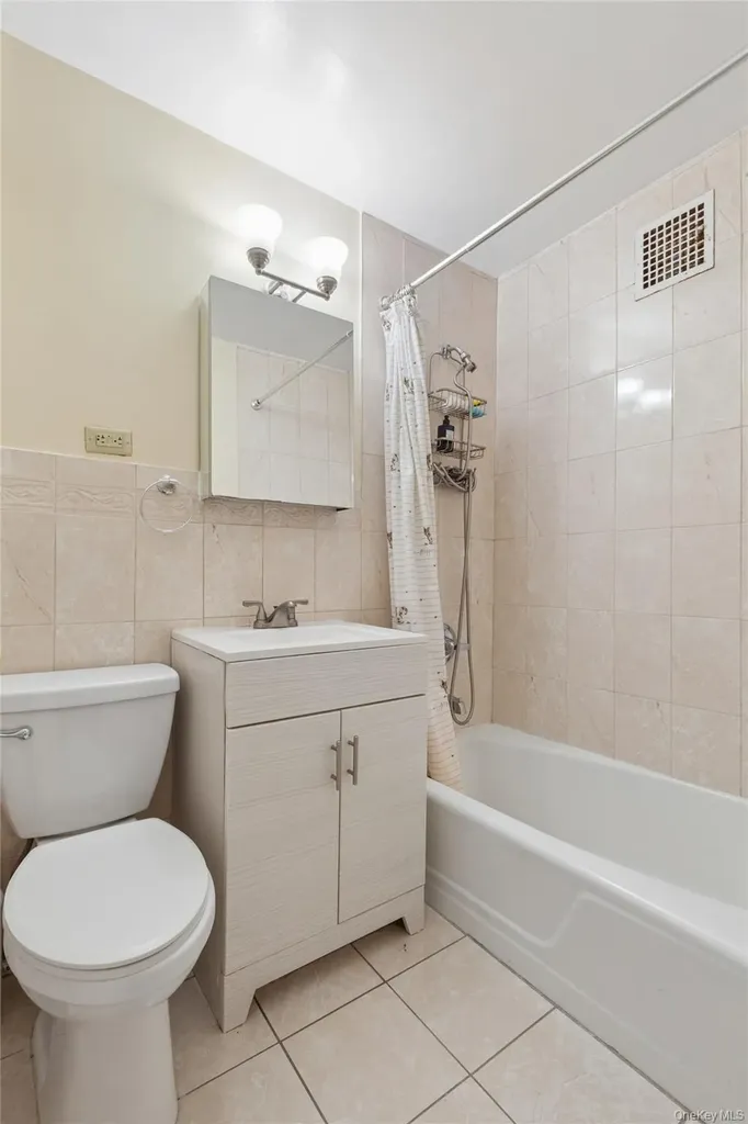 9411 59th Avenue Elmhurst NY 11373