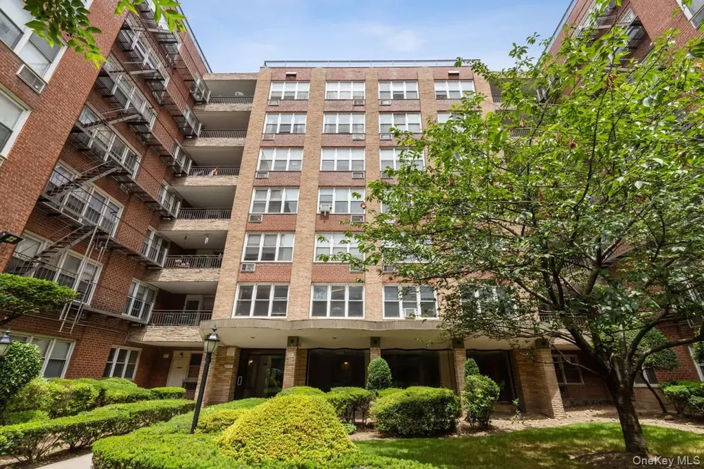 9411 59th Avenue Elmhurst NY 11373