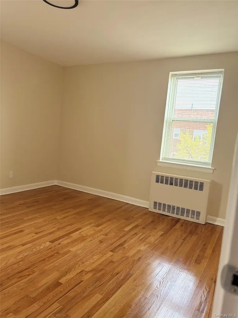 34 Cathedral Avenue Hempstead NY 11550