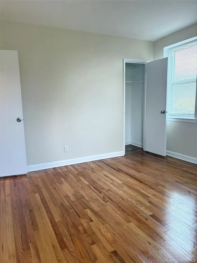 34 Cathedral Avenue Hempstead NY 11550