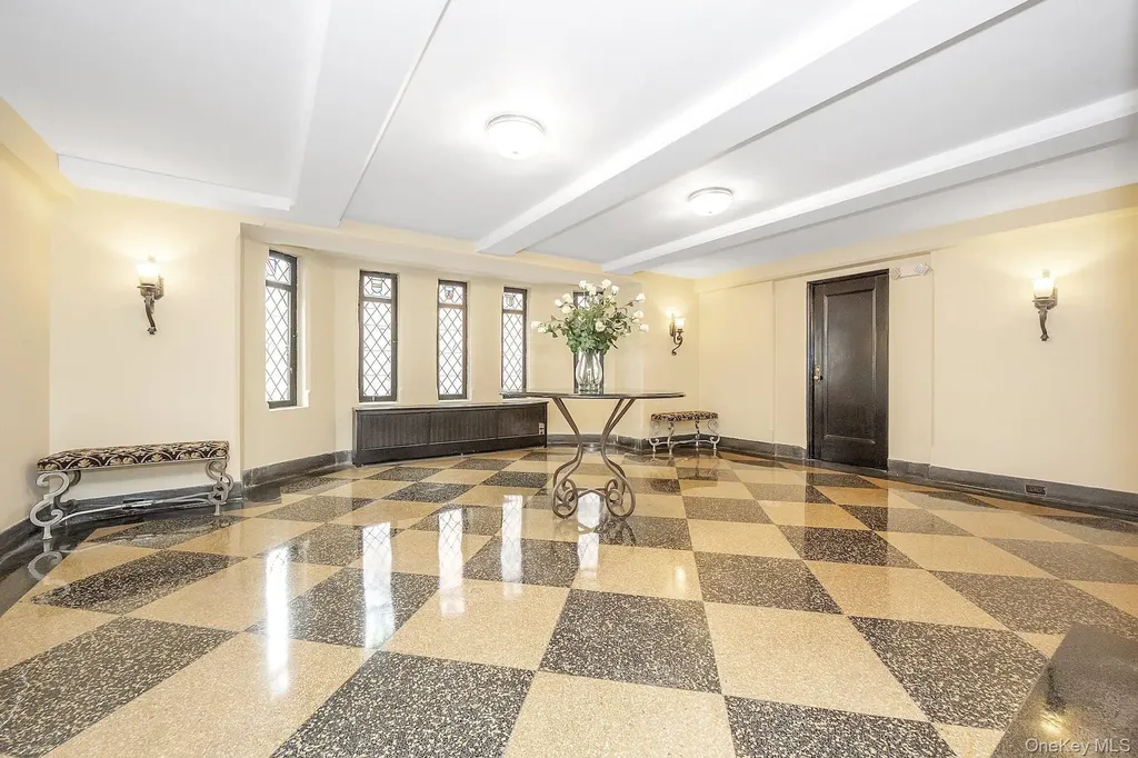 280 Bronxville Road Bronxville NY 10708