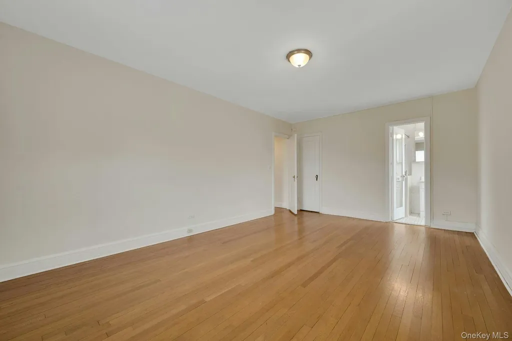 280 Bronxville Road Bronxville NY 10708