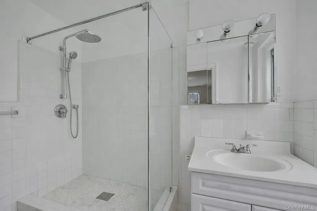 280 Bronxville Road Bronxville NY 10708