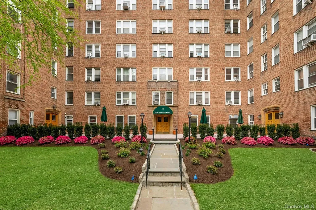 280 Bronxville Road Bronxville NY 10708