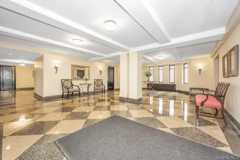 280 Bronxville Road Bronxville NY 10708