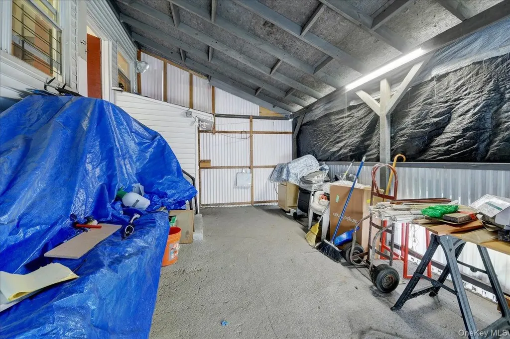 681 E 243rd Street Bronx NY 10470