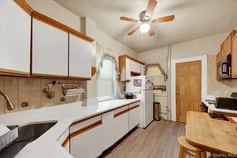 681 E 243rd Street Bronx NY 10470
