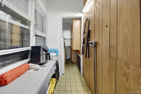 681 E 243rd Street Bronx NY 10470