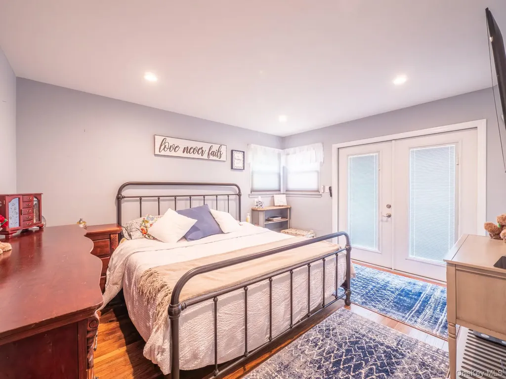 763 Pat Drive West Islip NY 11795