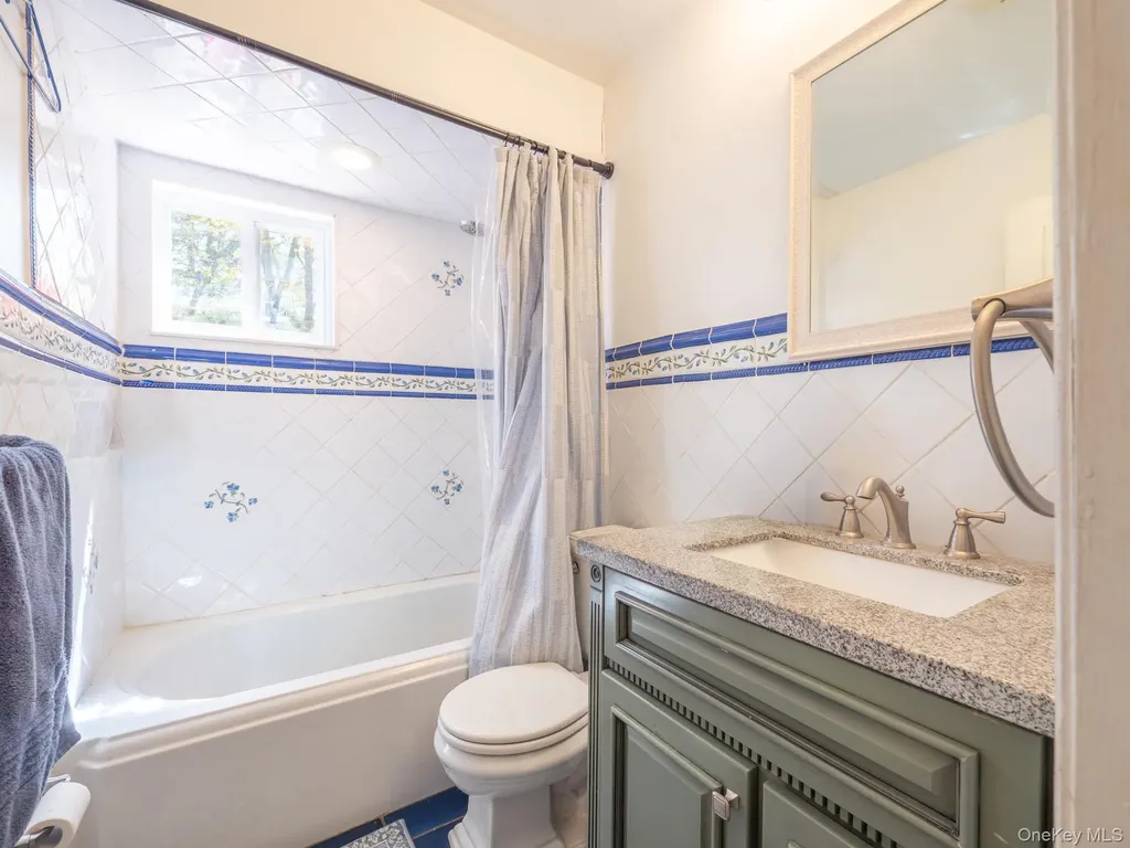 763 Pat Drive West Islip NY 11795