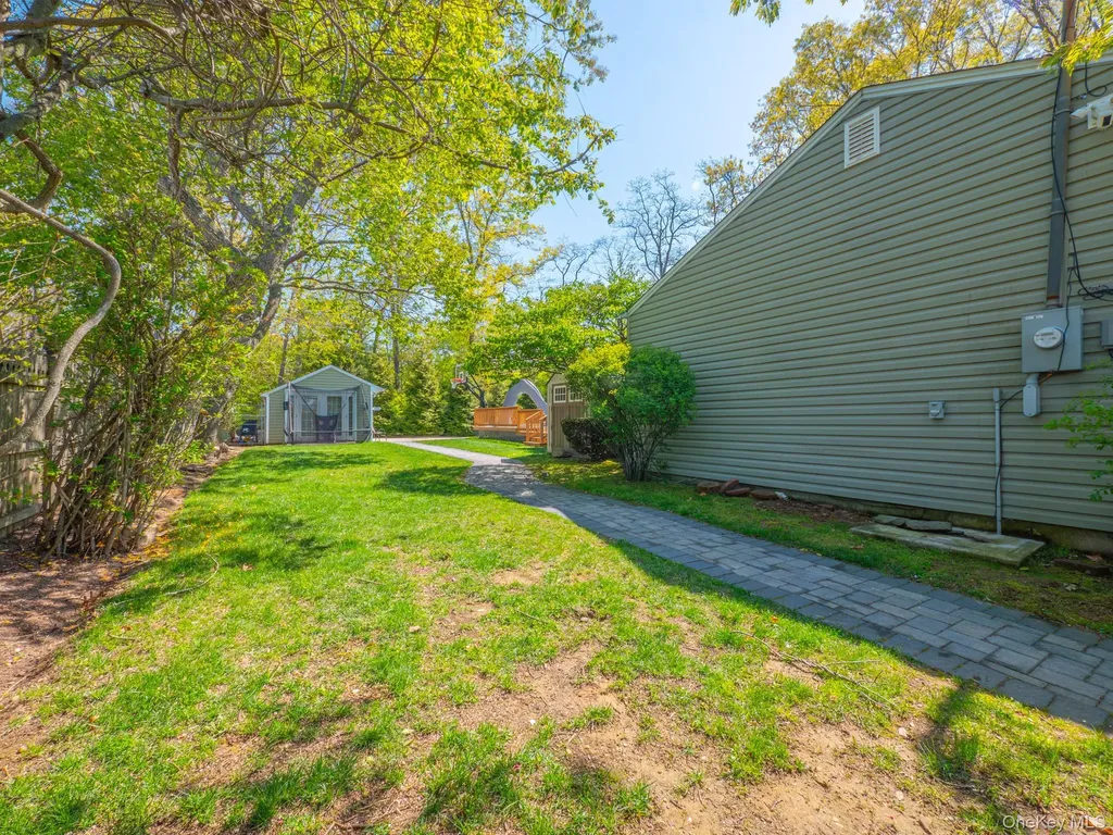 763 Pat Drive West Islip NY 11795