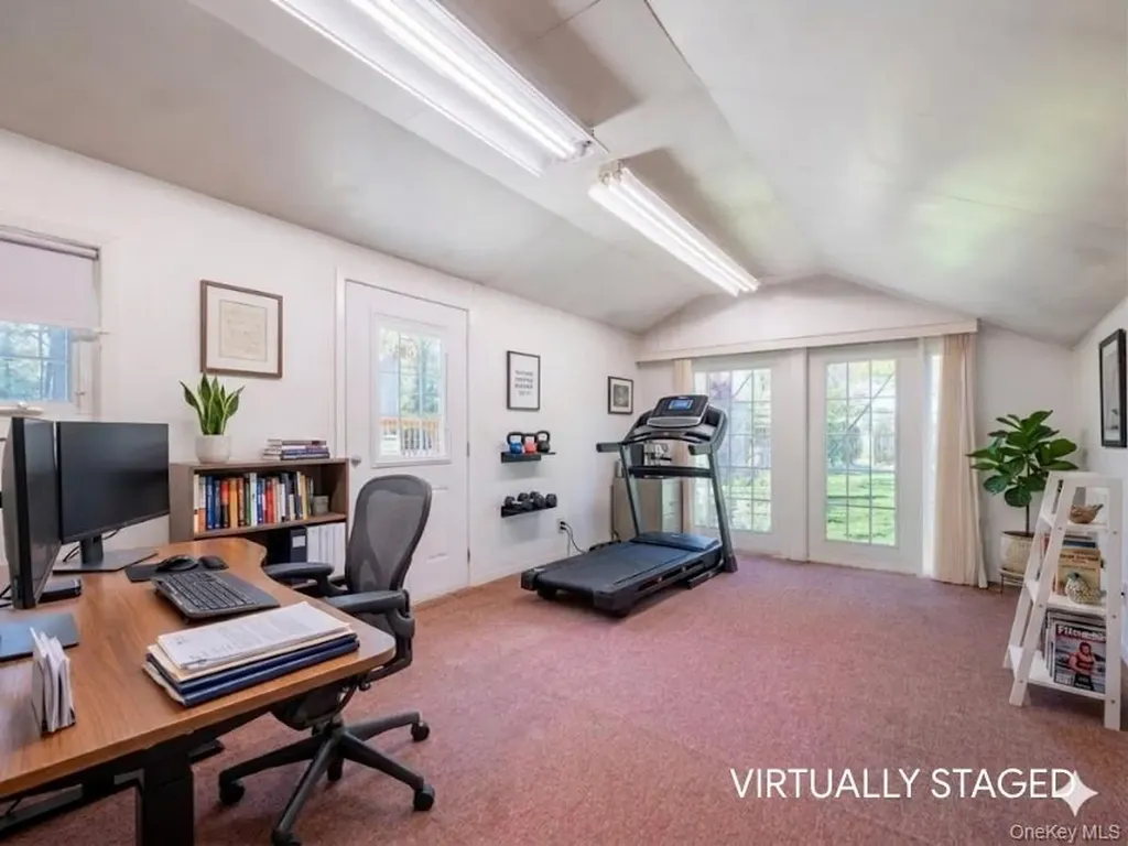 763 Pat Drive West Islip NY 11795