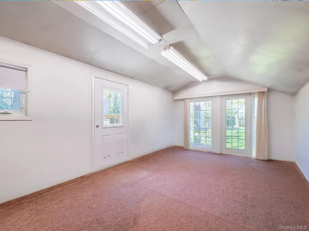 763 Pat Drive West Islip NY 11795