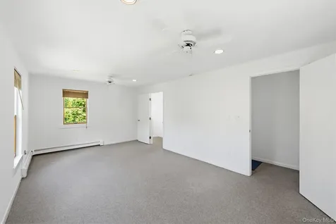 17 Montrose Station Road Montrose NY 10548