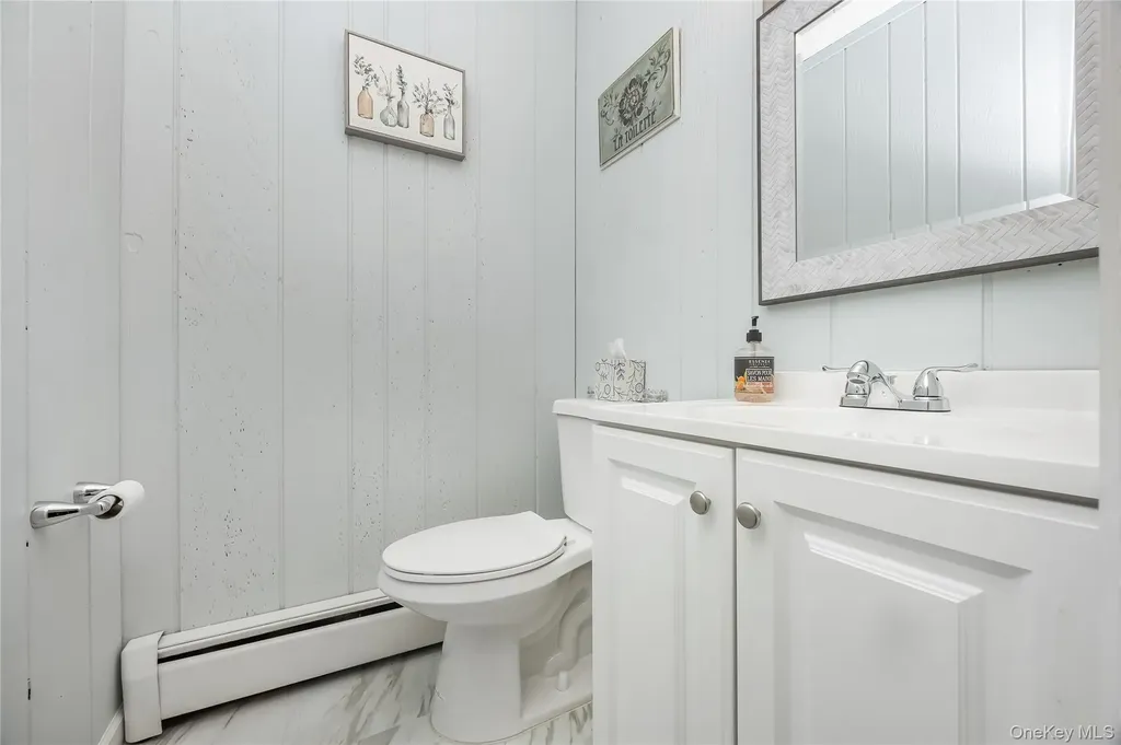 31 Dena Drive Blue Point NY 11715