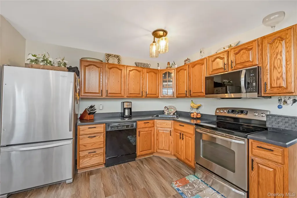 31 Dena Drive Blue Point NY 11715