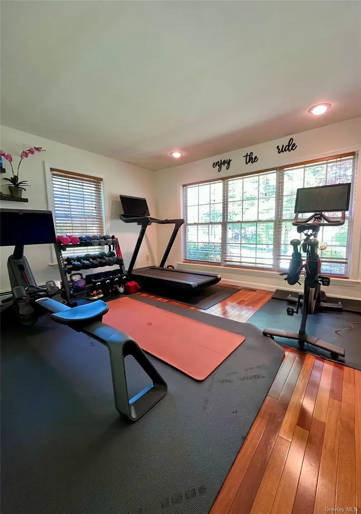 23 Edgewood Drive Harriman NY 10926