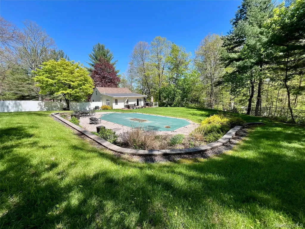 23 Edgewood Drive Harriman NY 10926