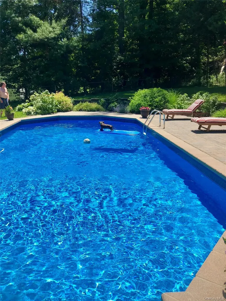 23 Edgewood Drive Harriman NY 10926