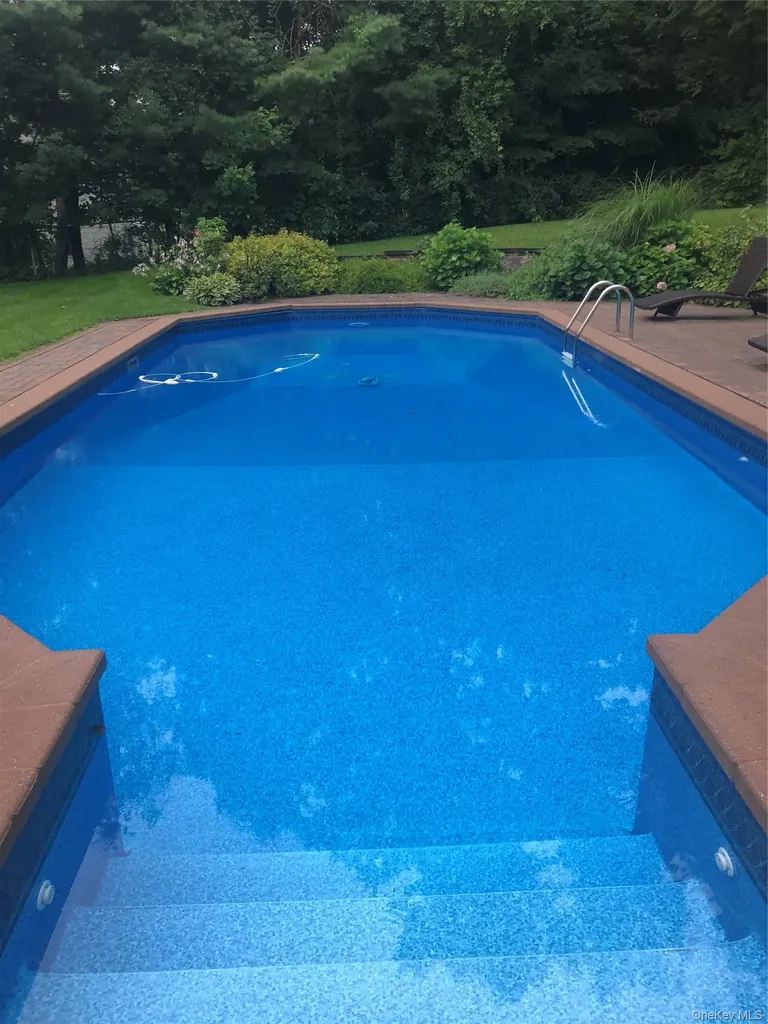 23 Edgewood Drive Harriman NY 10926