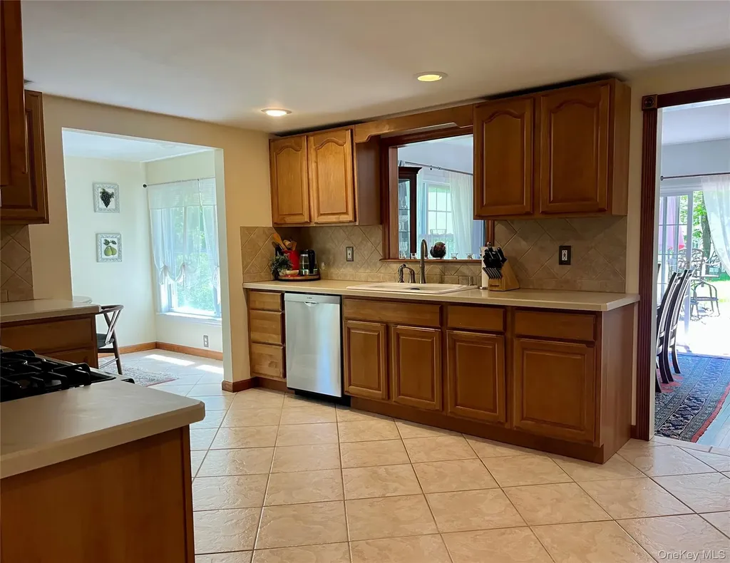 23 Edgewood Drive Harriman NY 10926