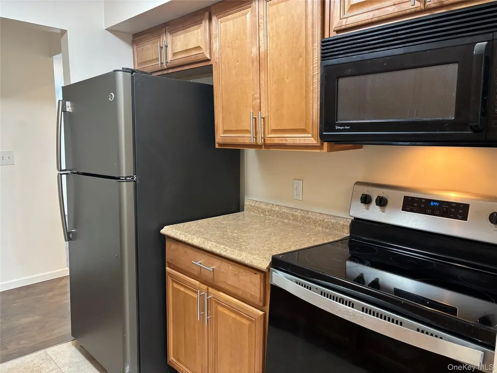 309 Cherry Hill Drive Poughkeepsie NY 12603
