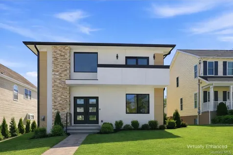 31 Gedney Way White Plains NY 10605