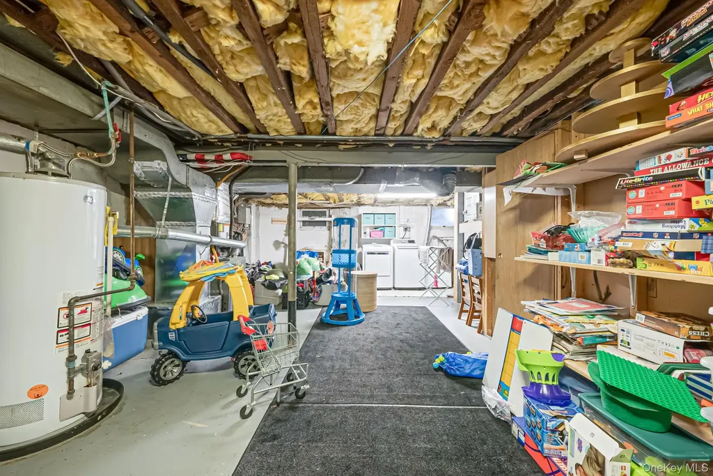 16 Glen Lane Glen Head NY 11545