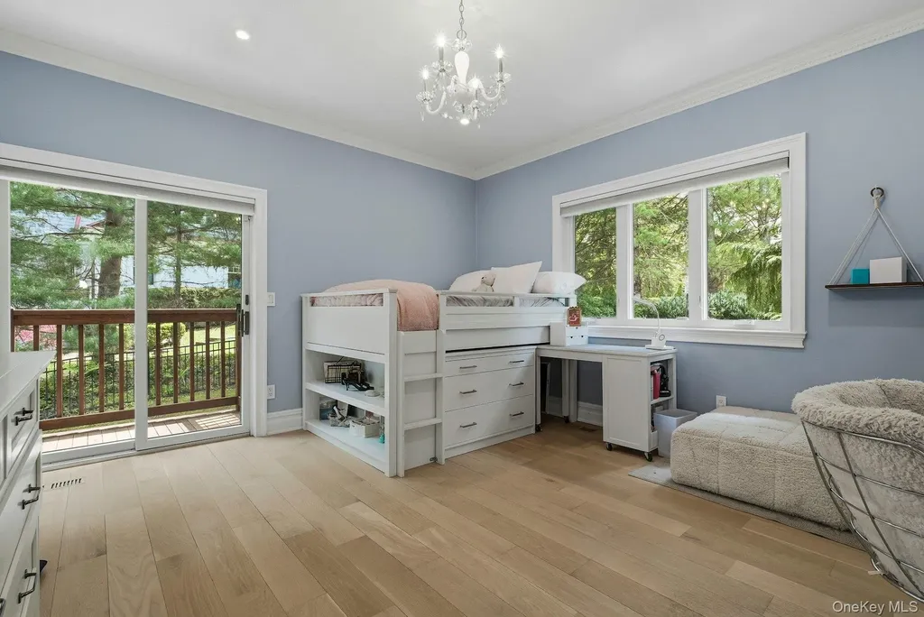 108 East Neck Road Huntington NY 11743