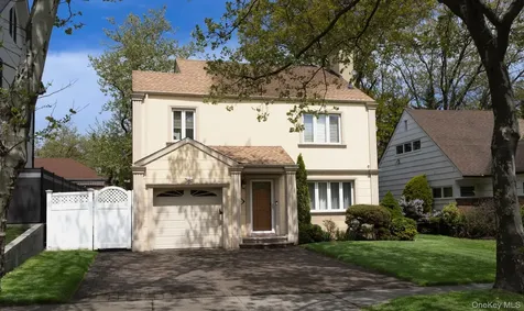 218-51 82ND Avenue Hollis Hills NY 11427