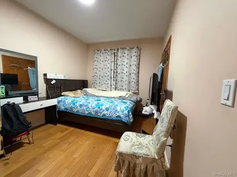 4216 162nd Street Flushing NY 11358