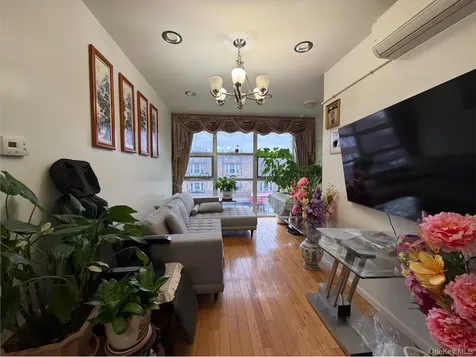 4216 162nd Street Flushing NY 11358