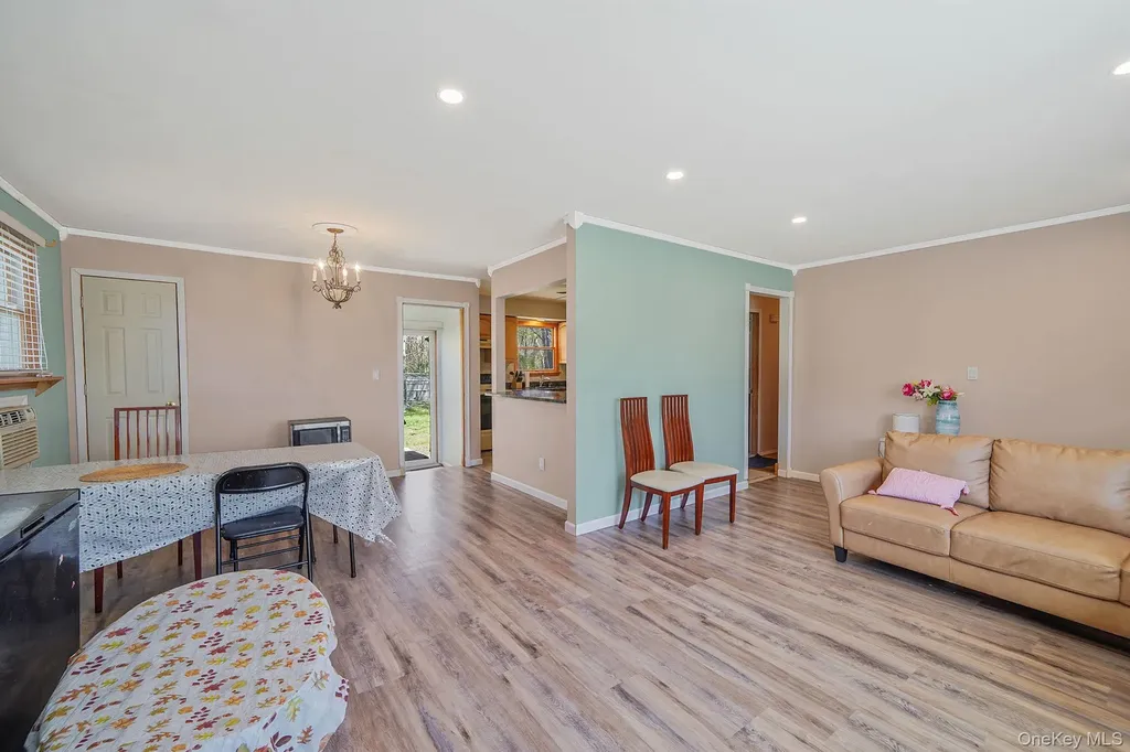 237 Adams Street Deer Park NY 11729