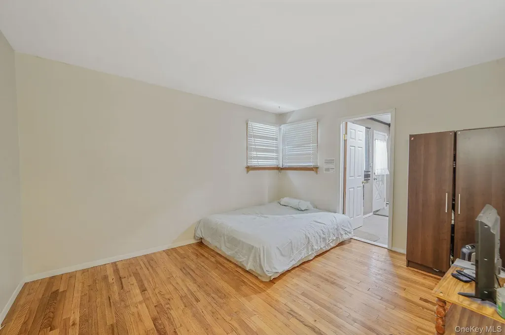 237 Adams Street Deer Park NY 11729