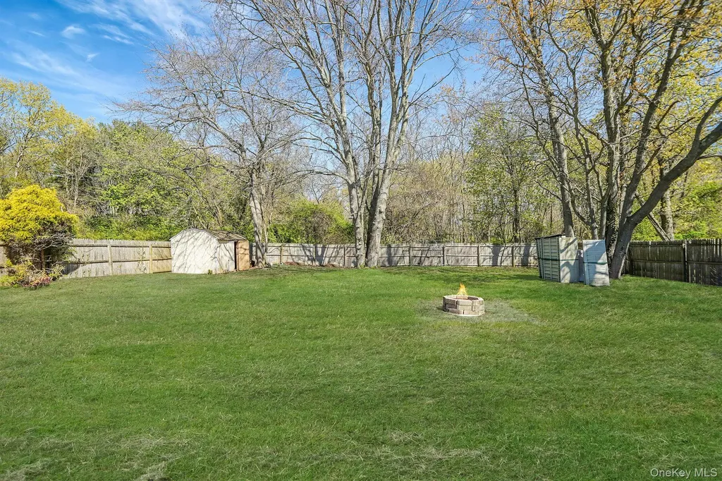 237 Adams Street Deer Park NY 11729
